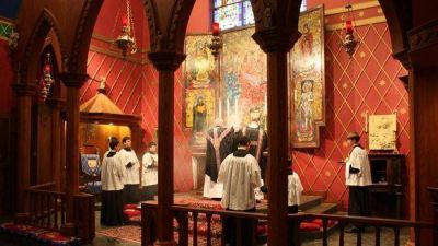 Obispos cat�licos y anglicanos peregrinar�n juntos a Canterbury y Roma