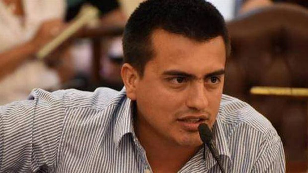 Un concejal K pidi que las FARC secuestren a Mauricio Macri