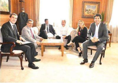 Guerra consider� �in�dito� el apoyo por reclamo de recursos