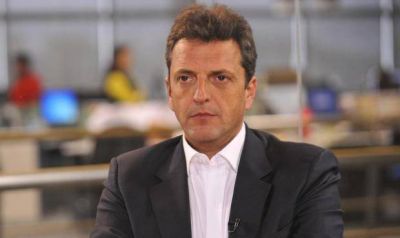 Massa le advirti� a los gremios que el paro 