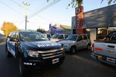 C�est Fini para los medios de L�zaro B�ez