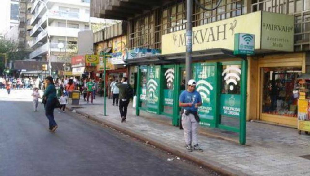 Habr� wifi gratuito en 30 nuevas paradas en el Centro y Nueva C�rdoba
