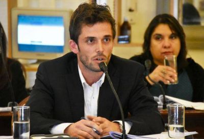 La oposici�n le exige a Altolaguirre que muestre el saldo de los plazos fijos