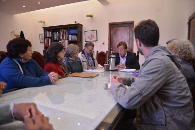 Paran�: Varisco se comprometi� a incluir sugerencias de vecinos en el pliego de licitaci�n de colectivos 