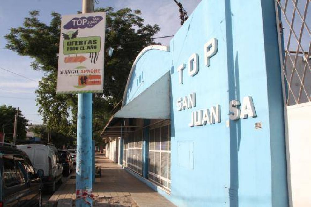 Importacion: cierra una textil y tres tambalean