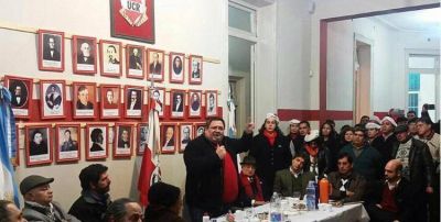Ariel Garc�a, el candidato m�s firme en el debate previo a la interna radical