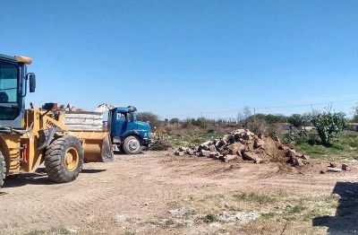 Realizan trabajos de pavimento, bacheo y limpieza de desag�es