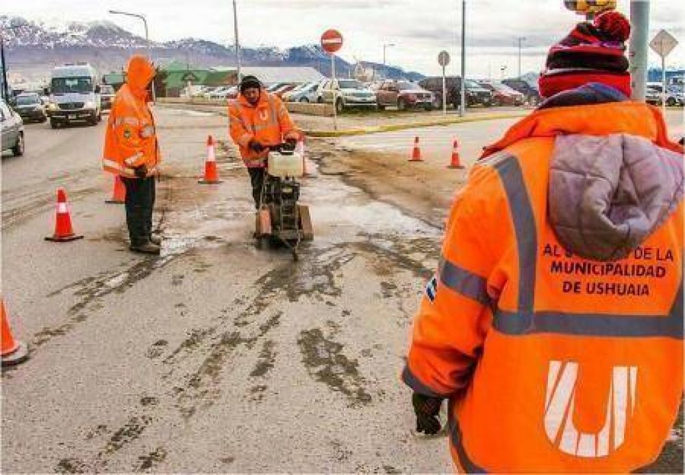 Extienden tramos para hormigonar la avenida Maip�