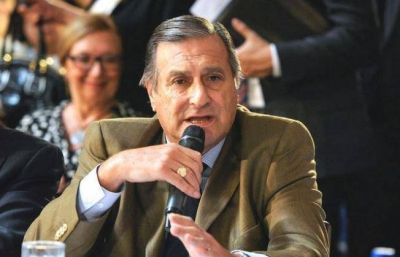 Rozas propone paridad de g�neros para todos los cargos p�blicos