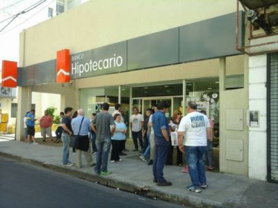 Adjudicatarios de Procrear reclamaron por tercera vez en el mes