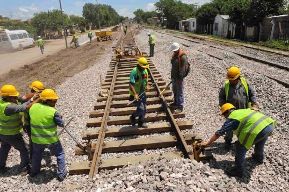 Aseguran que en diciembre el servicio Retiro-Rosario se completar� en cuatro horas