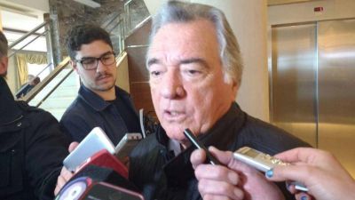 Barrionuevo pidi� que �vuelvan las temporadas de 90 d�as�