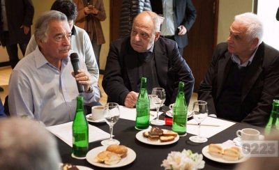 Arroyo felicit� a Barrionuevo por 
