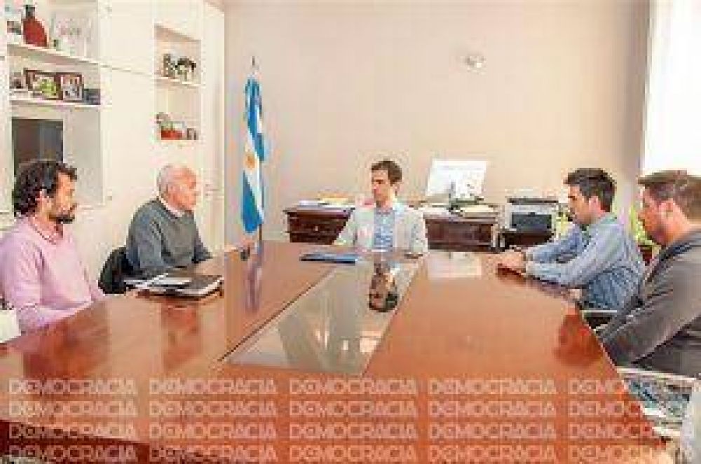 Tres empresas generar�n unos cien nuevos puestos de trabajo en Jun�n