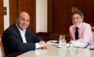 Manzur hizo gestiones ante los titulares de la AFIP y de ANSES