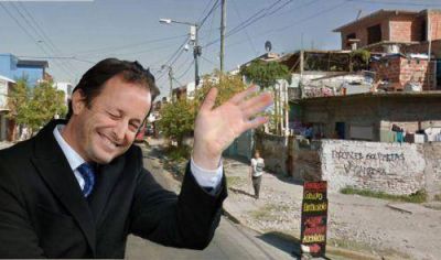 Comerciantes de Budge denuncian acoso municipal y clausuras