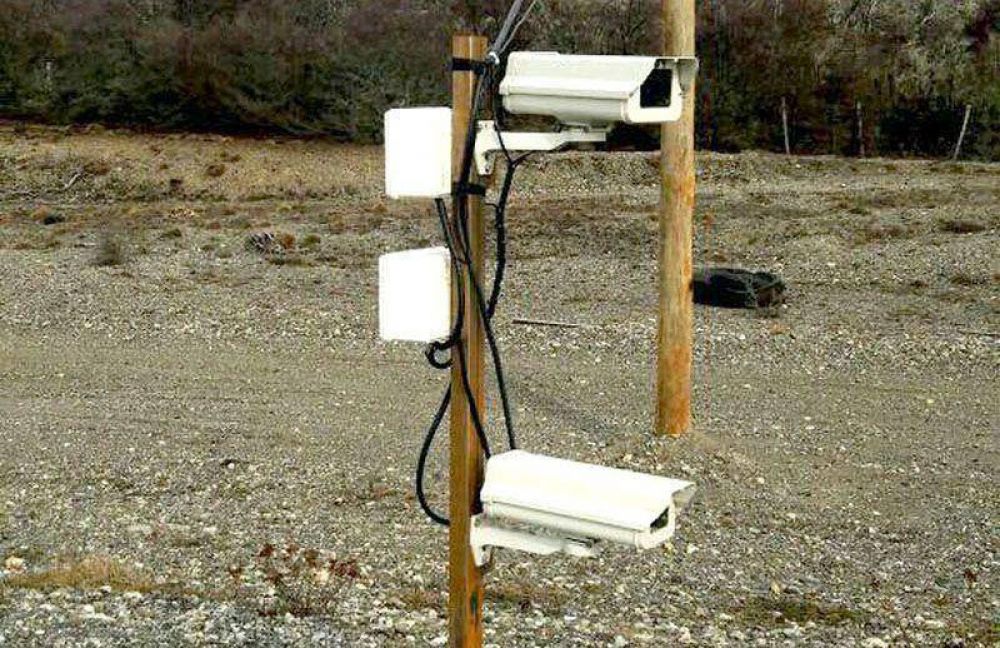 Implementan un sistema de video vigilancia en el control de ruta en Tolhuin