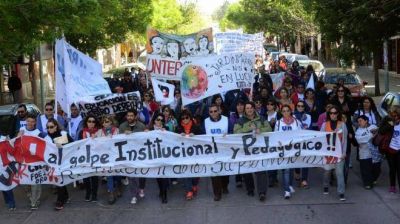 Unter colm� de gente las calles cipole�as en el cierre del paro