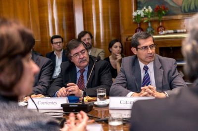 Corrientes ratific� su inter�s en el financiamiento de obras p�blicas