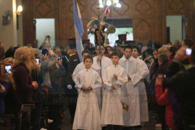 En la misa de San Miguel, Pu�ggari pidi� por los pobres y los desocupados