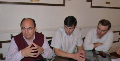Salom�n: �Es un convenio que apunta a resolver algunos problemas que tiene la gente a la hora de sacar la licencia de conducir�