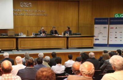 Buenas perspectivas para industrias, con advertencias