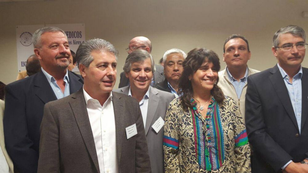 Se re�ne en Rojas el Consejo Regional de Salud