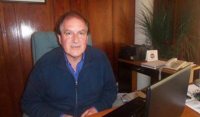 �El trabajo social es mucho m�s que repartir bolsones de comida o colchones�