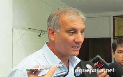 Salud: Gustavo Blanco dijo que �la idea fue volver al a�o 78�