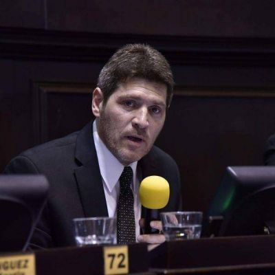 Paridad de G�nero: �un proyecto inconstitucional, injusto y machista�