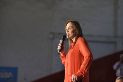 Gran reconocimiento de la Gobernadora a los intendentes bonaerenses