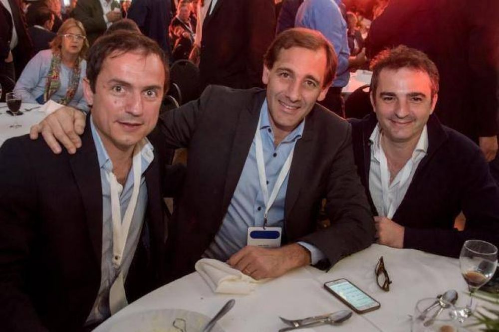 Garro se diferenci� de Macri y prometi� a �revertir la pobreza�