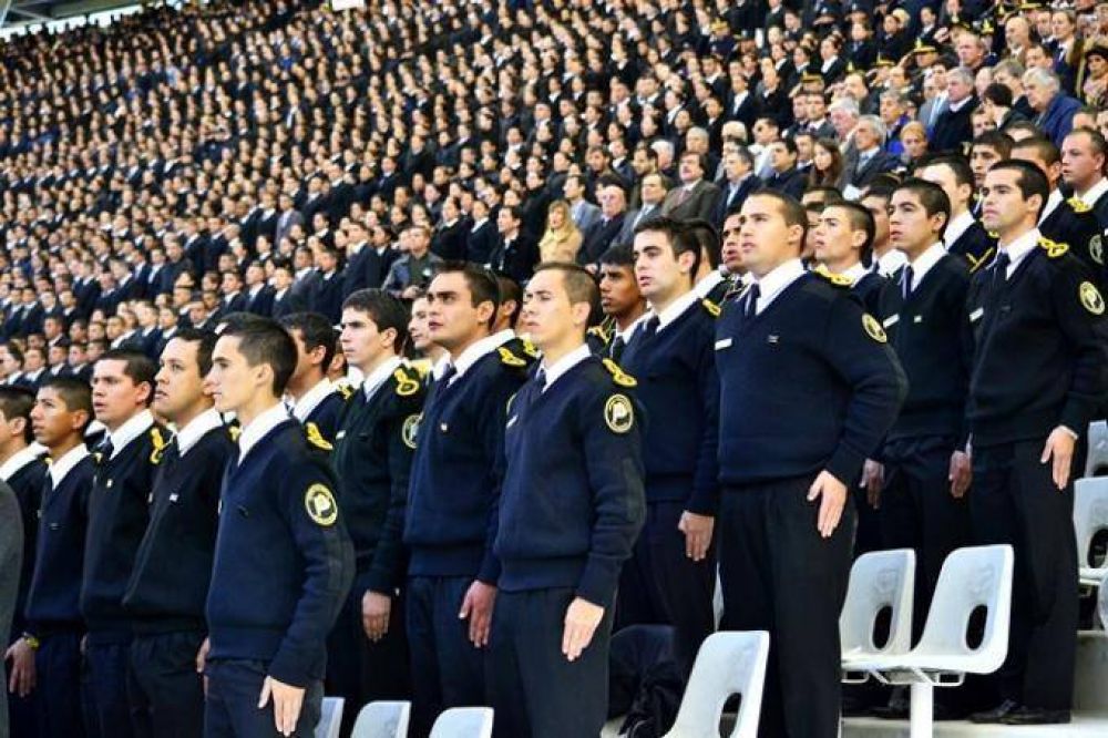 Quieren obligar a los polic�as bonaerenses a someterse a tests de drogas y alcoholemia