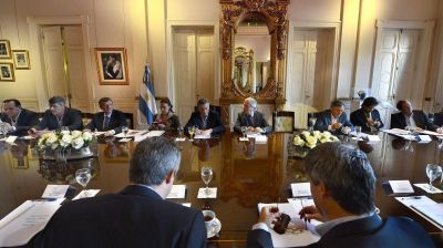 Cu�nto cobran Mauricio Macri y los ministros de su Gabinete