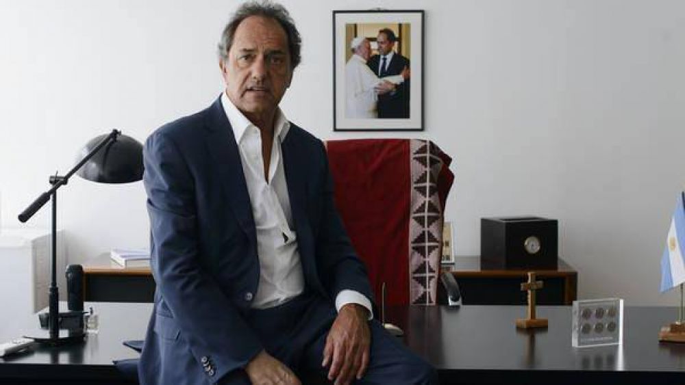 Scioli: �Creo que la sociedad nos va a decir a los peronistas: ��nanse��