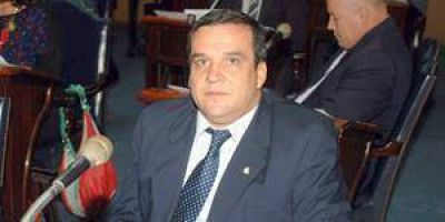 Z�rate sali� al cruce de lo dicho por el ministro Jorge Gonz�lez