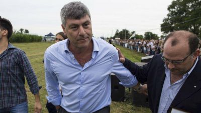 Buryaile afirm� que �con los planes sociales no se sale de la pobreza�