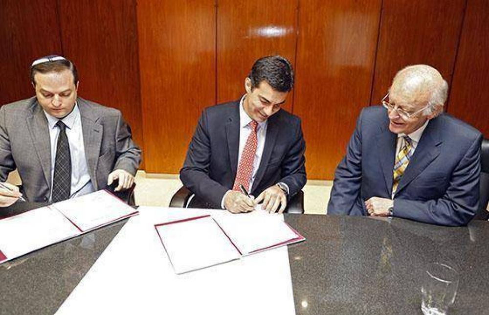 Urtubey firm un convenio marco con autoridades de la Delegacin de Asociaciones Israelitas Argentinas