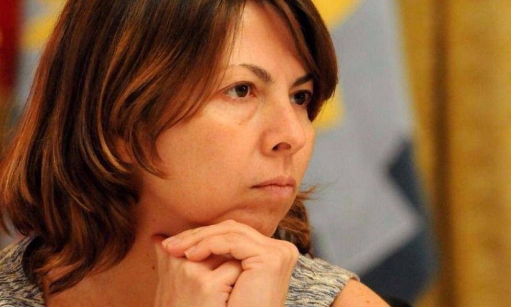 Batakis: la Provincia �va a terminar el a�o con m�s d�ficit fiscal y m�s pobreza�