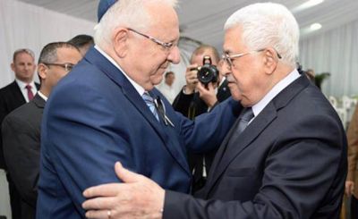 Fuentes palestinas: �A pesar de las cr�ticas, Abbas no se arrepiente de su participaci�n en el funeral de Peres�