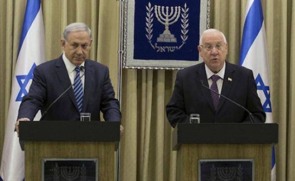 Netanyahu y Rivlin desean a los israelíes un año judío de paz
