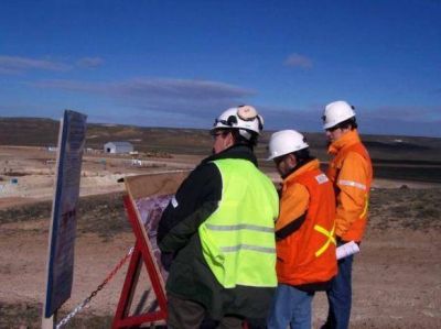 Realizan inspecci�n en emprendimiento minero Cerro Moro