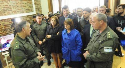 Denuncian que Naci�n s�lo envi� 220 gendarmes a Rosario