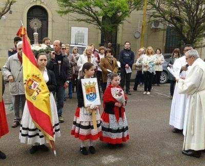Realizaron la celebraci�n por la V�rgen del Pilar en el Club Espa�ol