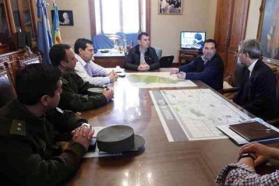 BERTELLYS SE REUNI� CON AUTORIDADES DE GENDARMER�A
