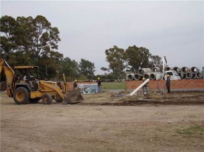 Se retom� la obra para la construcci�n del edificio de la Escuela 502