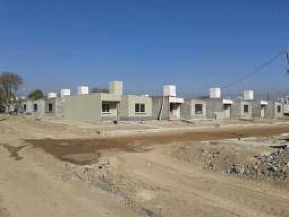 Para 2017, La Rioja con financiamiento r�cord de obra p�blica