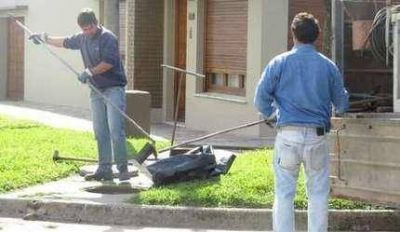 Aguas de Balcarce realiz� un operativo de limpieza de desag�es cloacales