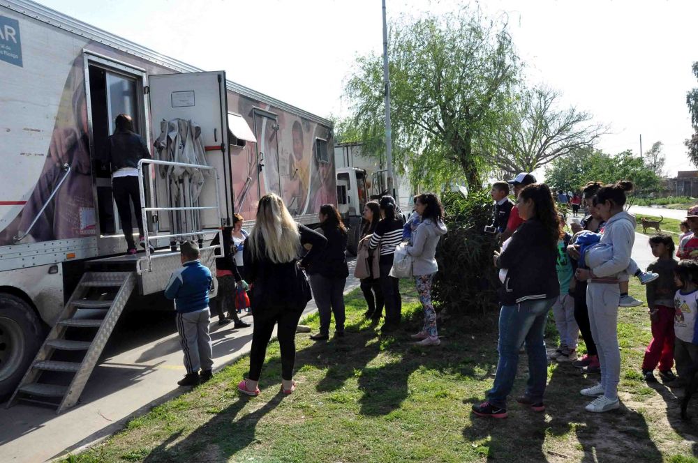 Atendieron gratis a vecinos de Albertina