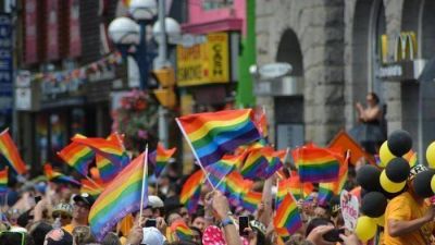 El Papa y los homosexuales: distinguir pecado y pecador es la tradici�n cristiana